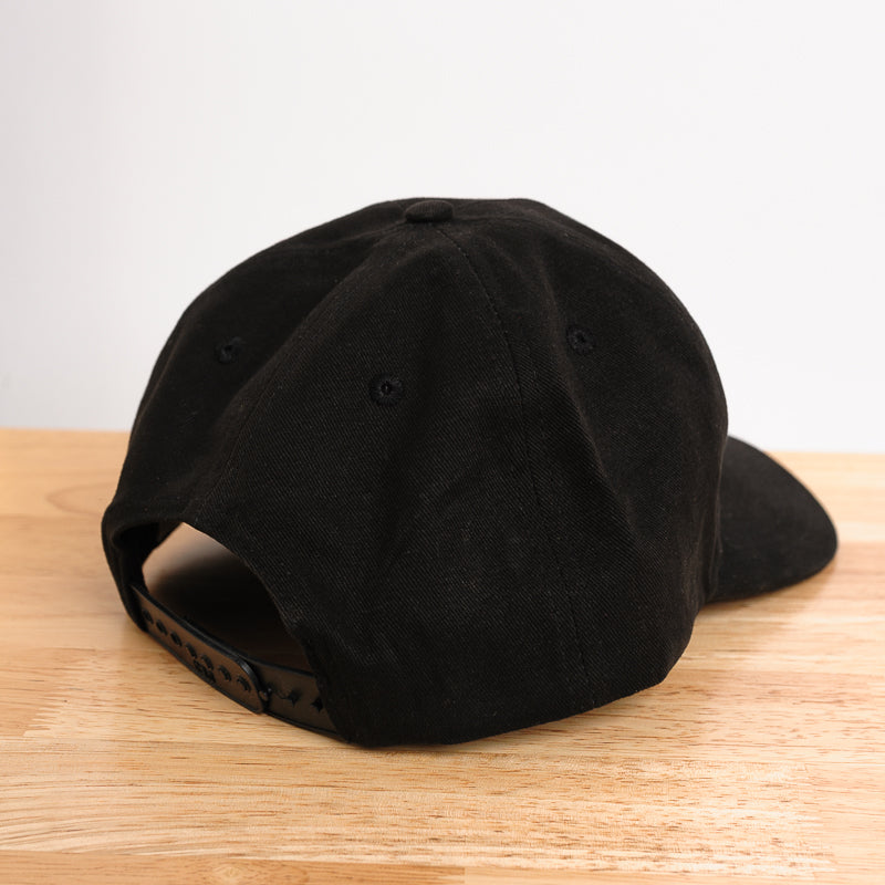 Lucky 11 horse shoe hat